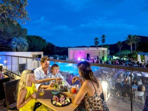 Mobil Home Detente 8 Personnes ลูมีย์ ภายนอก รูปภาพ